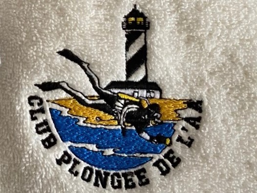 Broderie logo Club